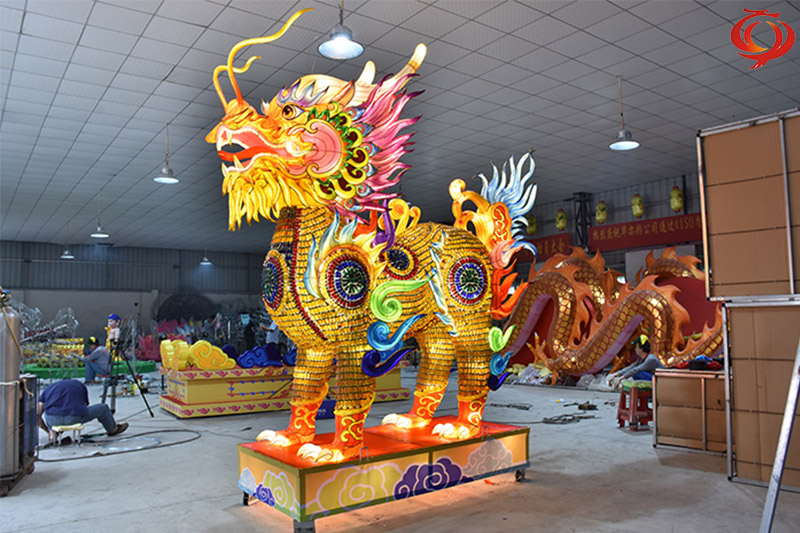 藥瓶彩燈，麒麟元素主題花燈